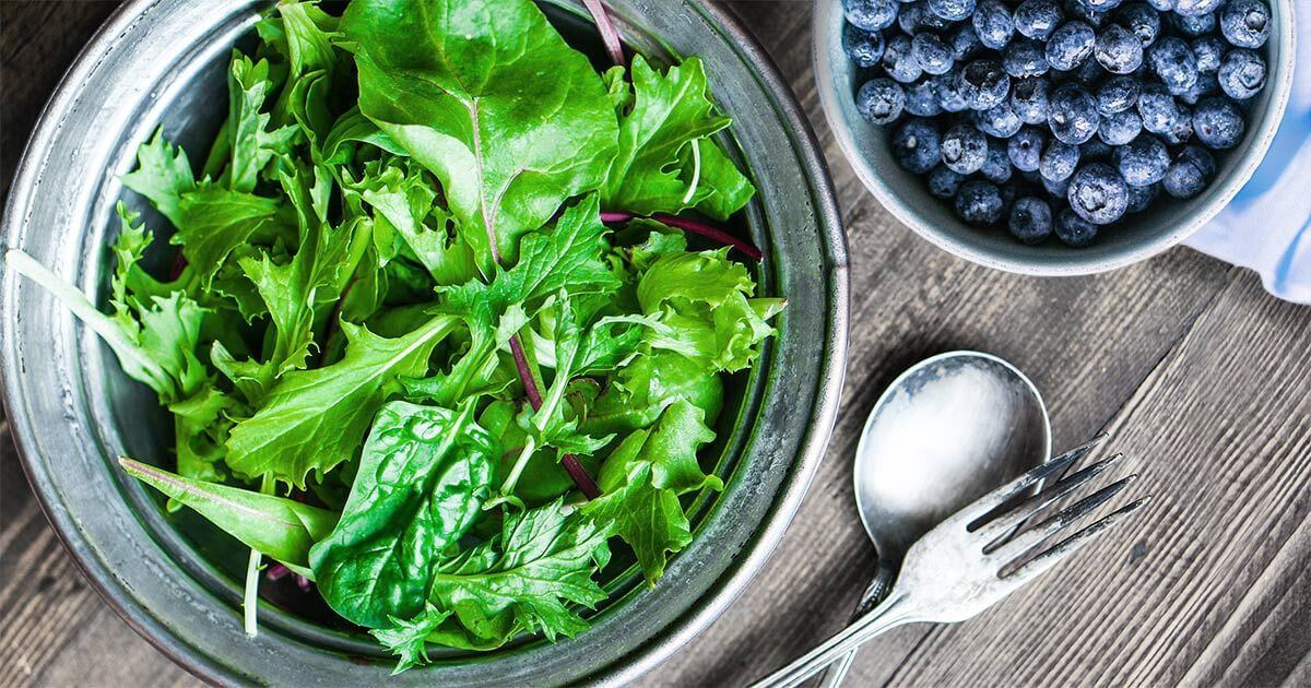 how to support a healthy circulatory system salad and berries on a table